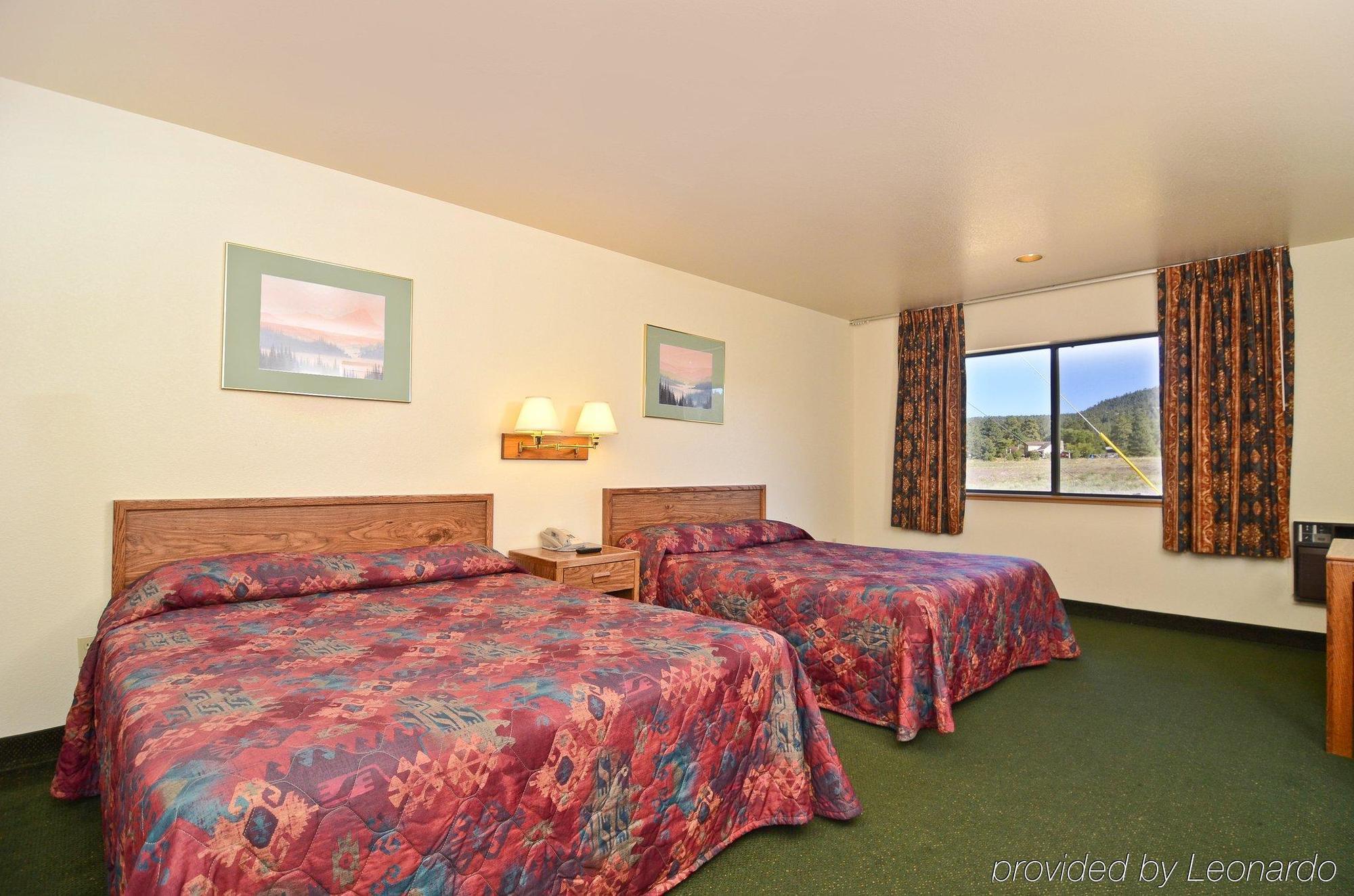 Super 8 By Wyndham Williams West Route 66 - Grand Canyon Area Room photo