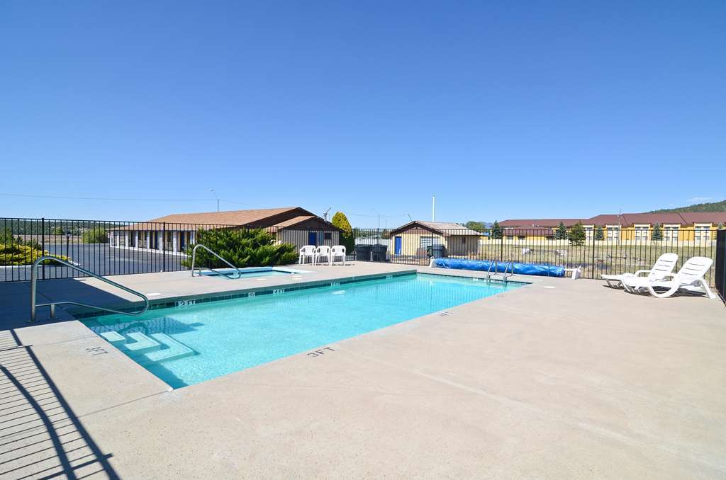 Super 8 By Wyndham Williams West Route 66 - Grand Canyon Area Facilities photo