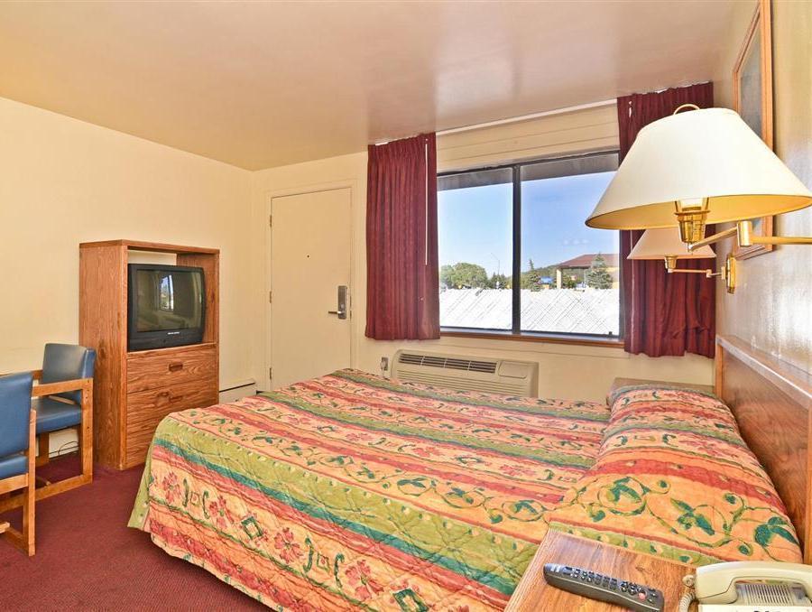 Super 8 By Wyndham Williams West Route 66 - Grand Canyon Area Exterior photo